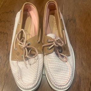 Pink/white candy striped Sperry top-sides